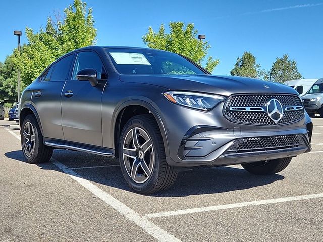 2025 Mercedes-Benz GLC 300