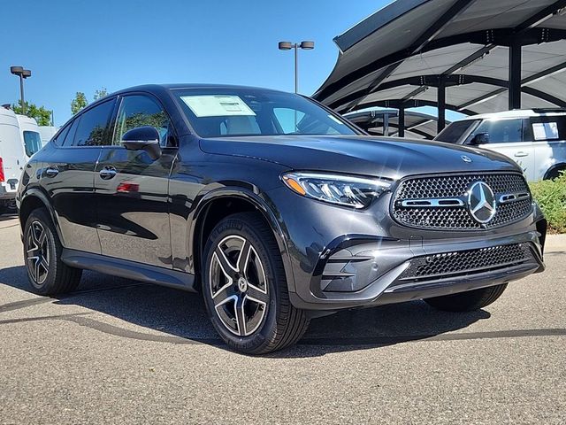 2025 Mercedes-Benz GLC 300