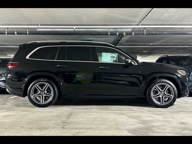 2025 Mercedes-Benz GLS 450