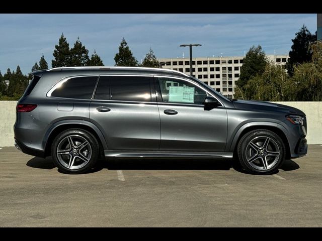 2025 Mercedes-Benz GLS 450