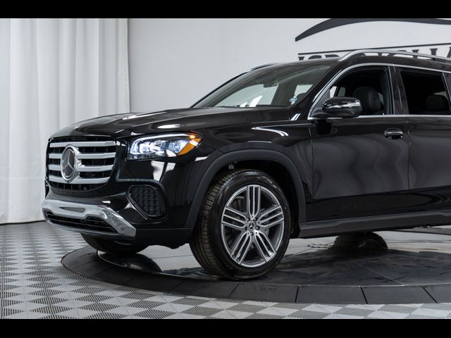 2025 Mercedes-Benz GLS 450