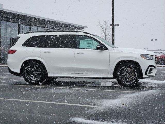 2025 Mercedes-Benz GLS 450