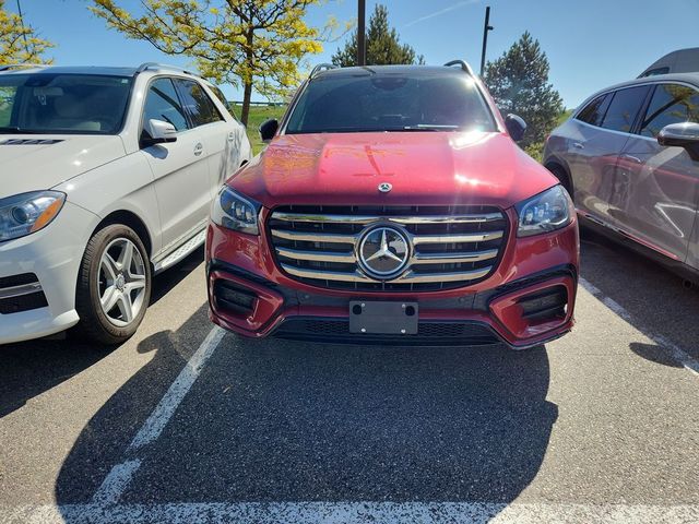 2025 Mercedes-Benz GLS 450