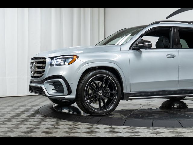 2025 Mercedes-Benz GLS 580