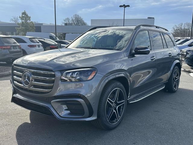 2025 Mercedes-Benz GLS 450