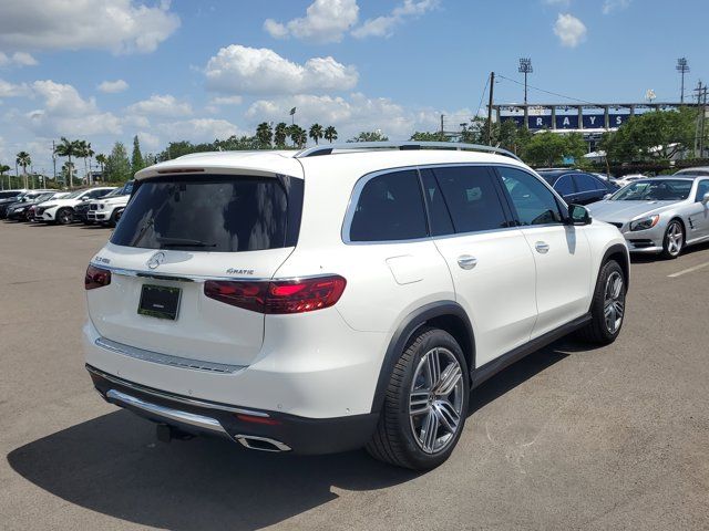 2025 Mercedes-Benz GLS 450