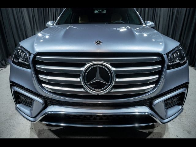 2025 Mercedes-Benz GLS 450