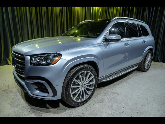 2025 Mercedes-Benz GLS 450