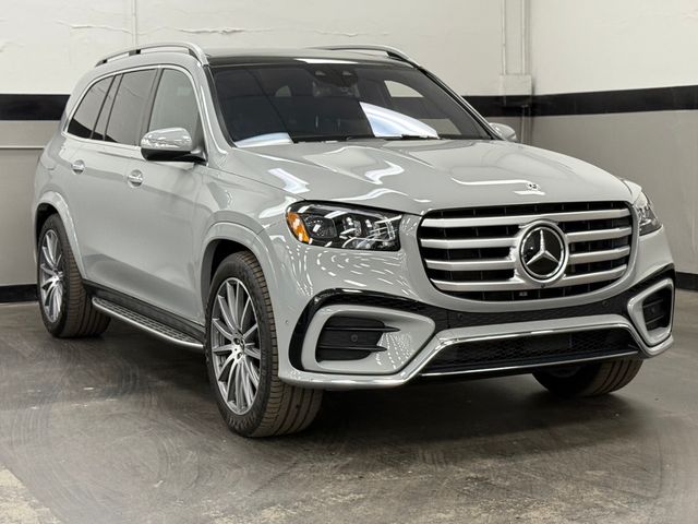 2025 Mercedes-Benz GLS 450