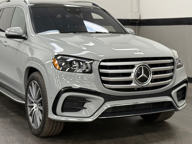 2025 Mercedes-Benz GLS 450