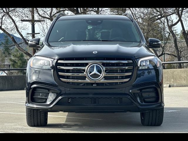 2025 Mercedes-Benz GLS 450