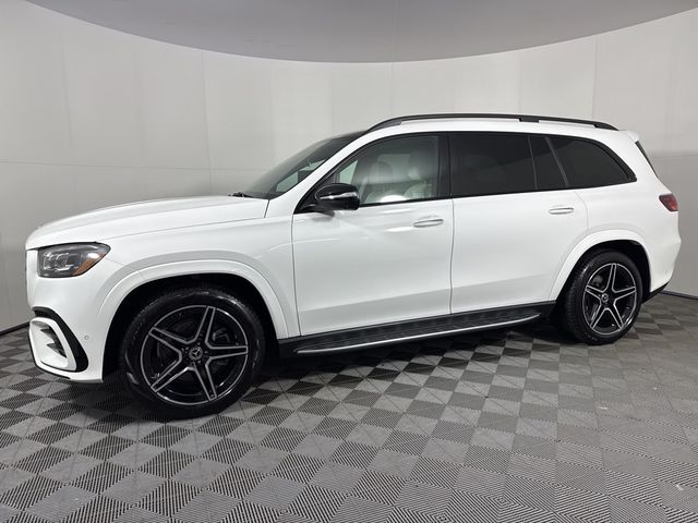 2025 Mercedes-Benz GLS 450