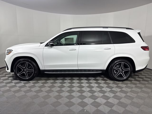 2025 Mercedes-Benz GLS 450