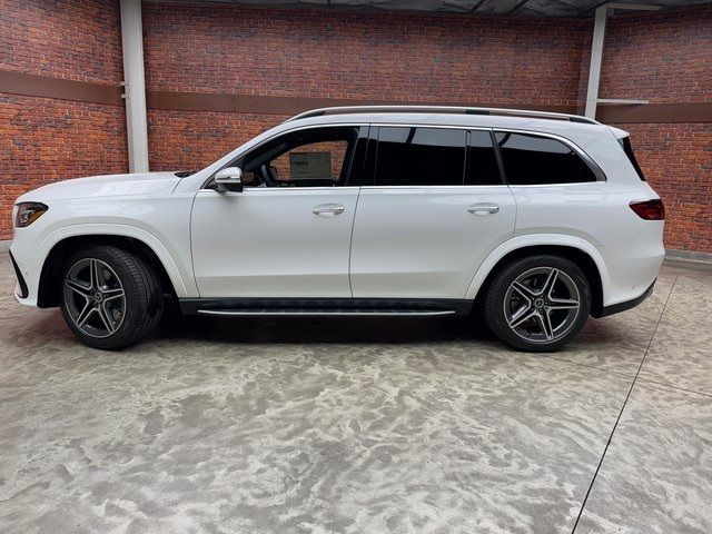 2025 Mercedes-Benz GLS 450