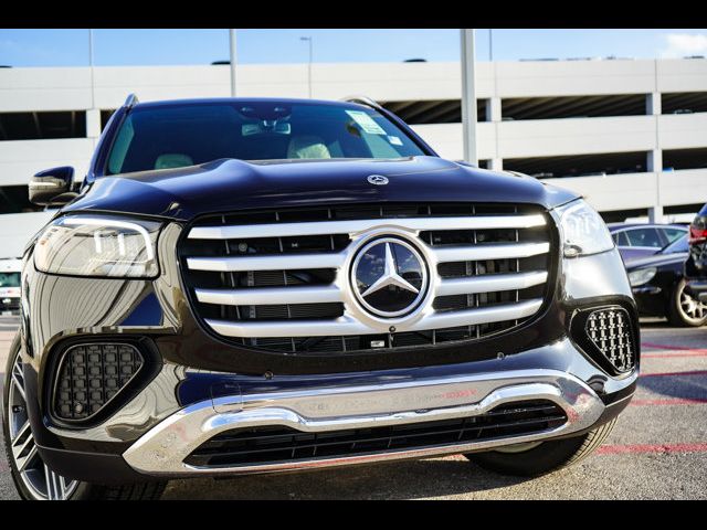 2025 Mercedes-Benz GLS 450