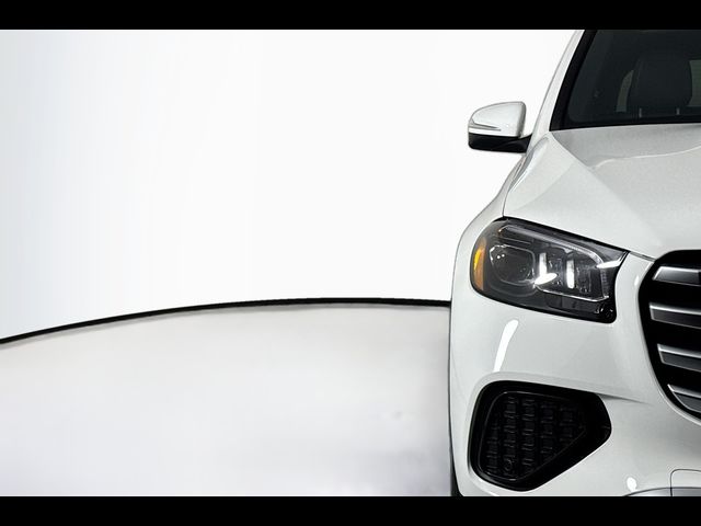 2025 Mercedes-Benz GLS 450