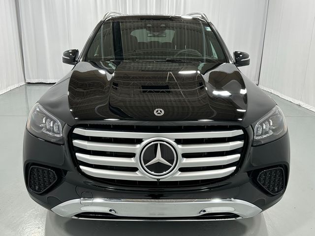 2025 Mercedes-Benz GLS 450