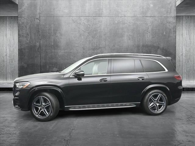 2025 Mercedes-Benz GLS 450