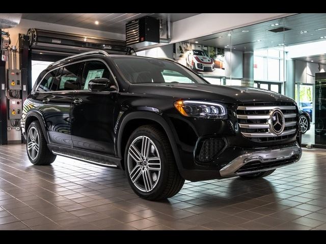 2025 Mercedes-Benz GLS 450