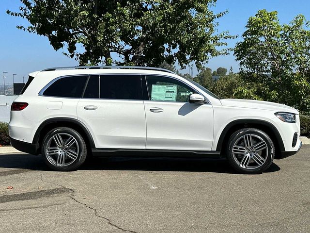 2025 Mercedes-Benz GLS 450