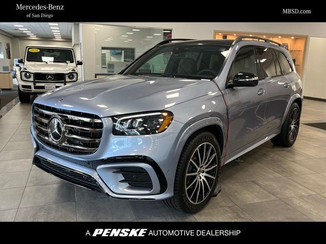 2025 Mercedes-Benz GLS 450