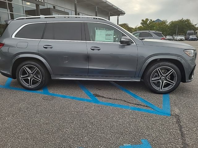 2025 Mercedes-Benz GLS 450