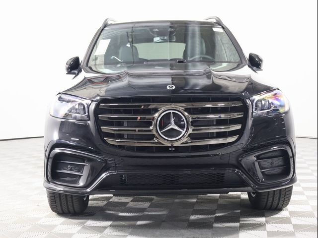 2025 Mercedes-Benz GLS 450