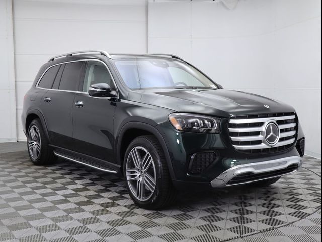 2025 Mercedes-Benz GLS 450