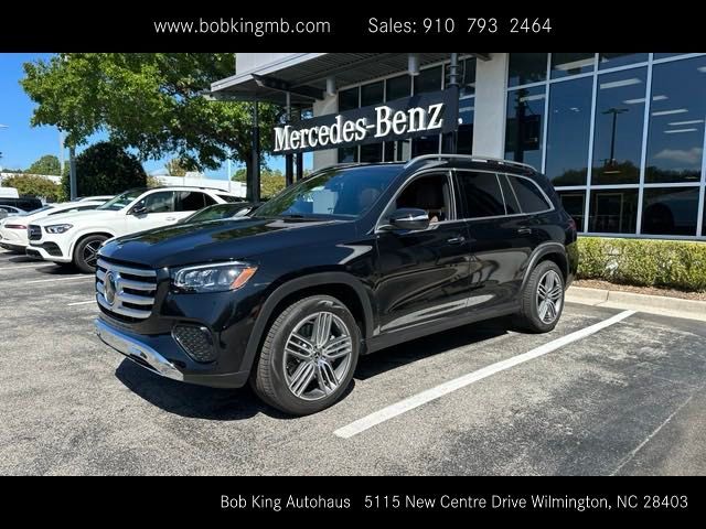 2025 Mercedes-Benz GLS 450