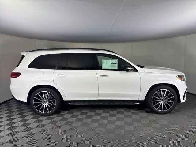 2025 Mercedes-Benz GLS 450