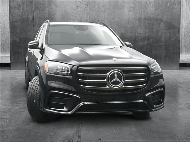 2025 Mercedes-Benz GLS 450