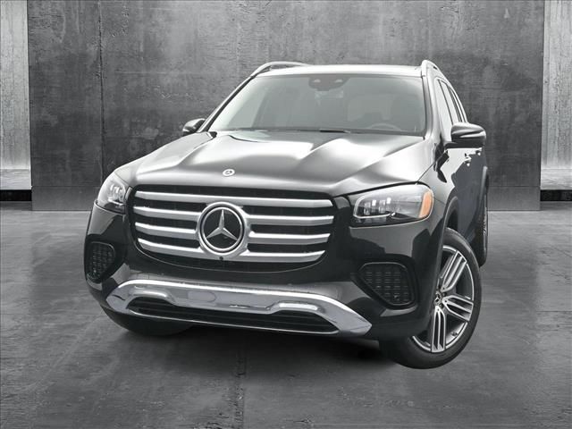 2025 Mercedes-Benz GLS 450