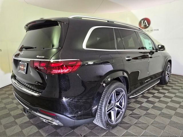 2025 Mercedes-Benz GLS 450