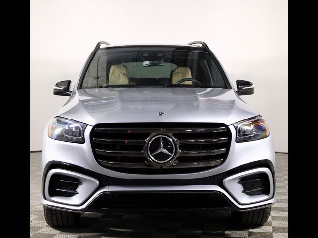 2025 Mercedes-Benz GLS 450