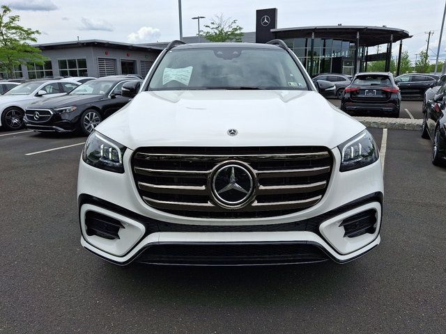2025 Mercedes-Benz GLS 450