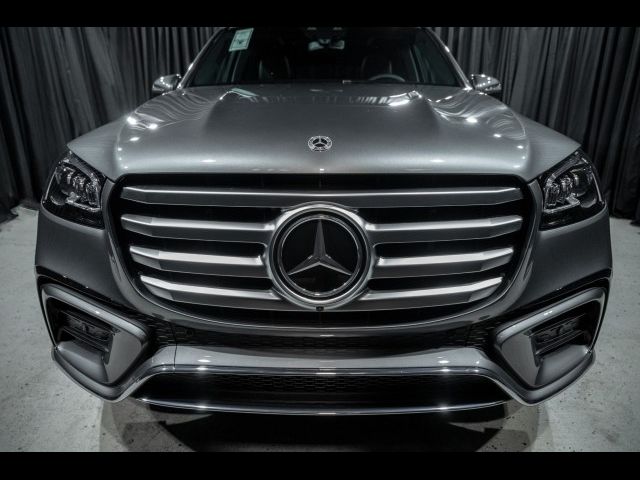 2025 Mercedes-Benz GLS 450