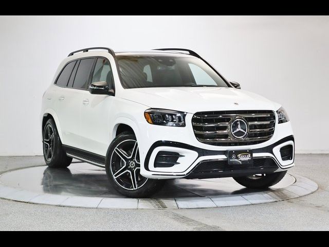 2025 Mercedes-Benz GLS 450