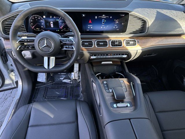 2025 Mercedes-Benz GLS 450