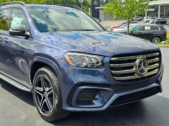 2025 Mercedes-Benz GLS 450