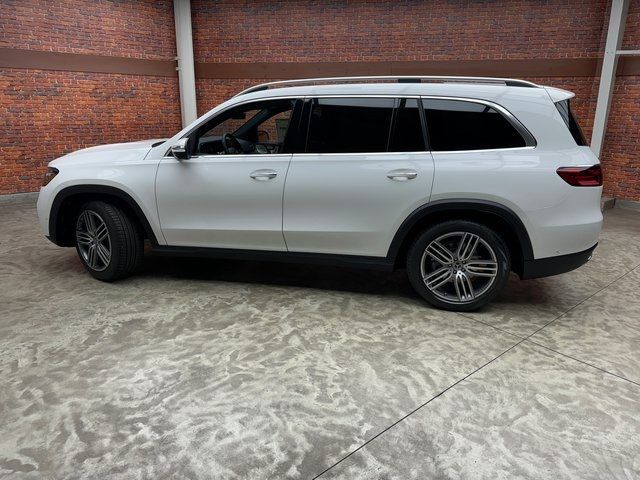 2025 Mercedes-Benz GLS 450