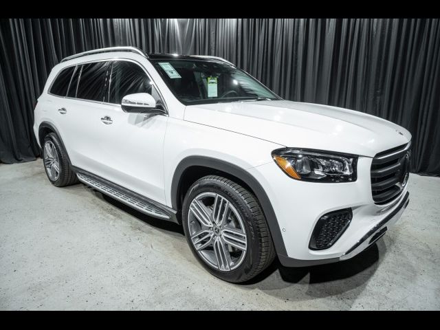 2025 Mercedes-Benz GLS 450