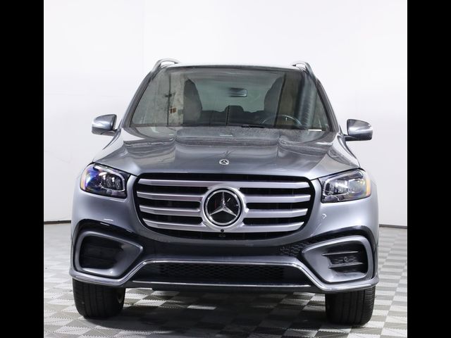 2025 Mercedes-Benz GLS 450