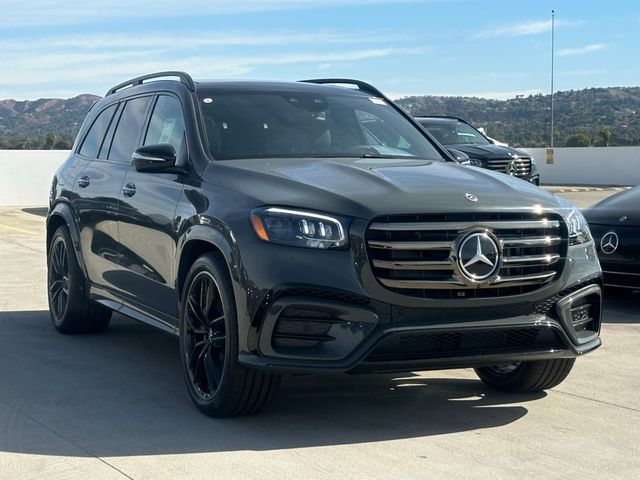 2025 Mercedes-Benz GLS 450