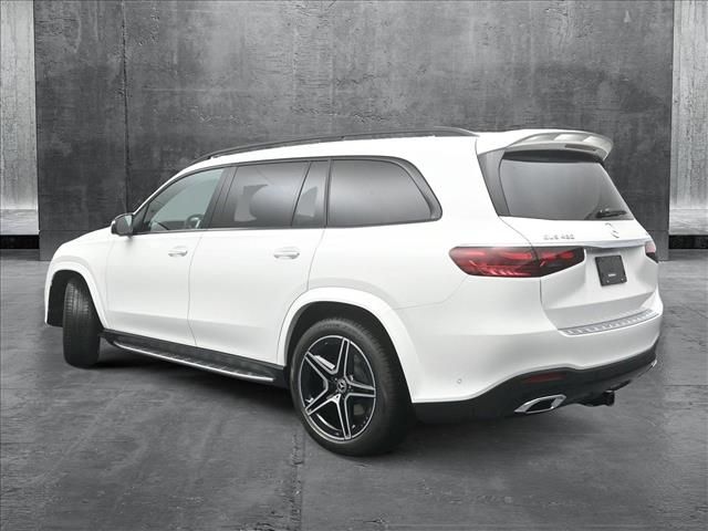 2025 Mercedes-Benz GLS 450