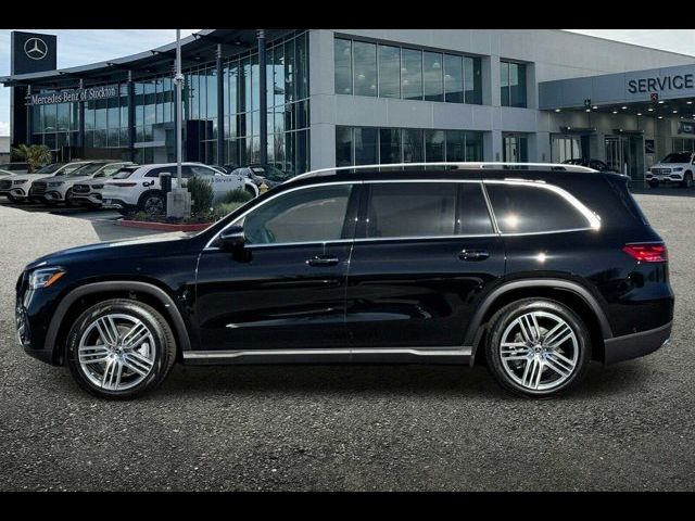 2025 Mercedes-Benz GLS 450