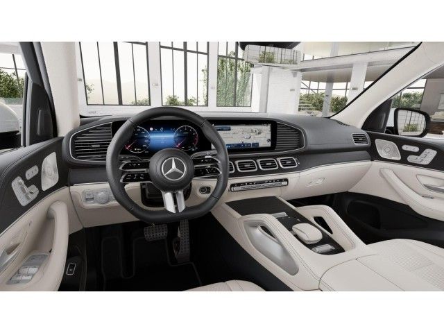 2025 Mercedes-Benz GLS 450