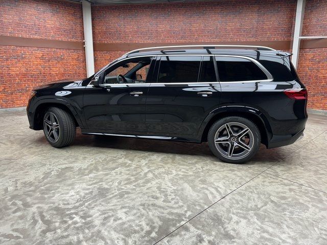 2025 Mercedes-Benz GLS 450