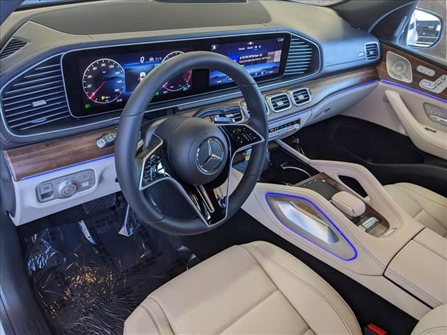 2025 Mercedes-Benz GLS 450