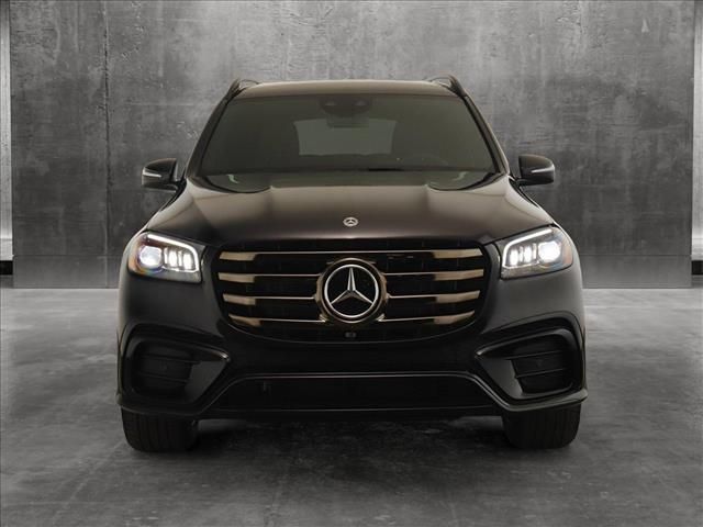 2025 Mercedes-Benz GLS 450