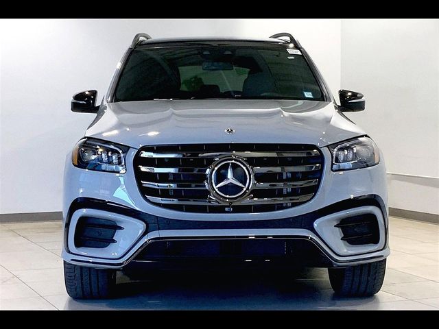 2025 Mercedes-Benz GLS 450